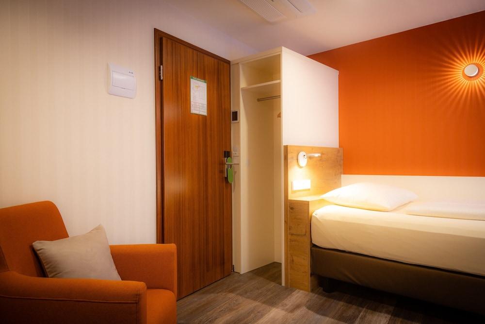 Hotel Azenberg Stuttgart Kültér fotó